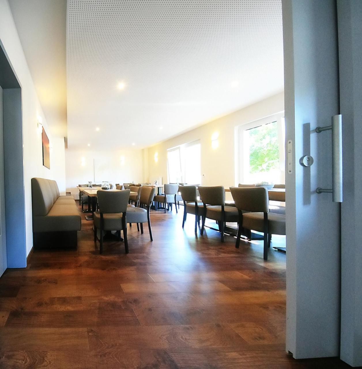 Hotel Birkensee Laatzen Εξωτερικό φωτογραφία